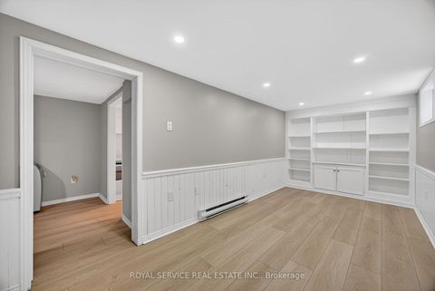 Photo 33 at 41 Hemingway Crescent, Letitia Heights, Barrie