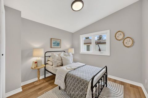 Photo 27 at 33 Wheatsheaf Crescent, Black Creek, Toronto