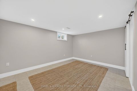 Photo 33 at 33 Wheatsheaf Crescent, Black Creek, Toronto