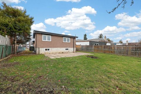 Photo 41 at 33 Wheatsheaf Crescent, Black Creek, Toronto