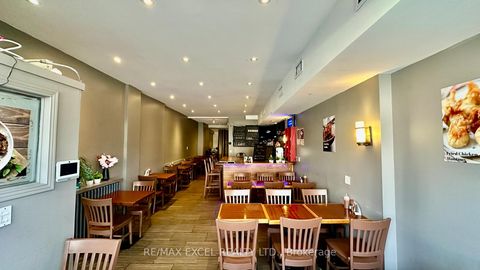 Photo 5 at 371 Roncesvalles Avenue E, Roncesvalles, Toronto