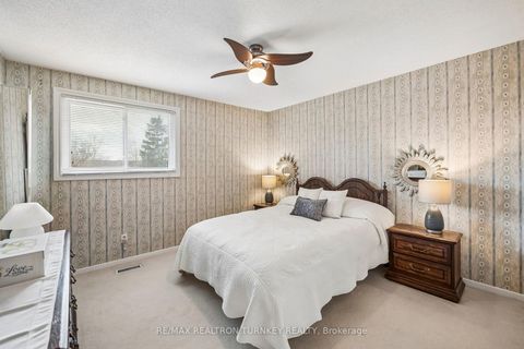 Photo 27 at 91 Batson Drive, Aurora Village, Aurora