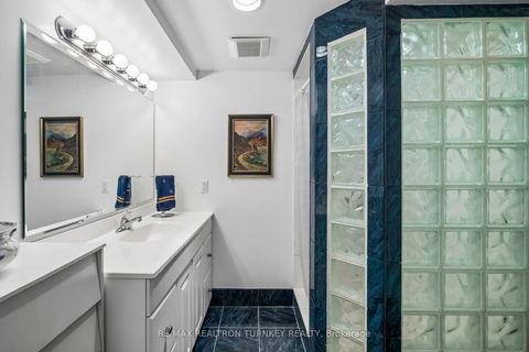 Photo 34 at 91 Batson Drive, Aurora Village, Aurora