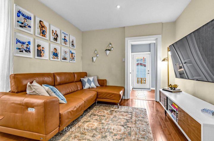 Photo 16 at 18 Earlscourt Avenue, Davenport, Toronto