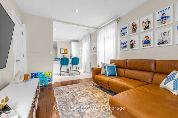 Photo 17 at 18 Earlscourt Avenue, Davenport, Toronto