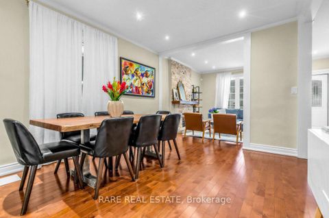 Photo 3 at 18 Earlscourt Avenue, Davenport, Toronto