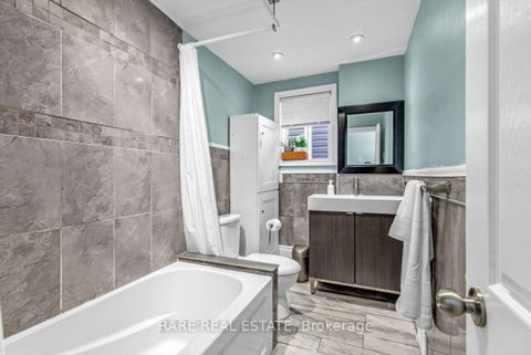 Photo 32 at 18 Earlscourt Avenue, Davenport, Toronto