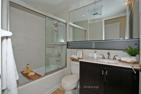 Photo 7 at 1605 - 85 Bloor Street E, Yonge Corridor, Toronto