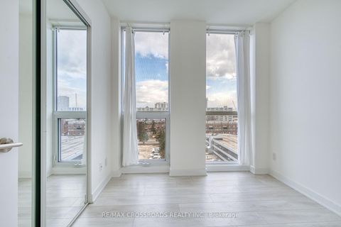 Photo 13 at 710 - 2 Sonic Way, Flemingdon Park, Toronto