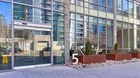 Photo 1 at 2102 - 5 Mariner Terrace, Waterfront Communities C1, Toronto