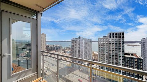 Photo 13 at 2102 - 5 Mariner Terrace, Waterfront Communities C1, Toronto