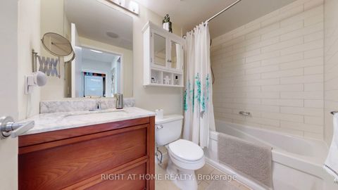 Photo 25 at 2102 - 5 Mariner Terrace, Waterfront Communities C1, Toronto