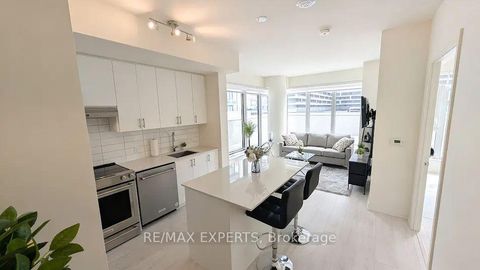 Photo 6 at 221 - 9000 Jane Street, Concord, Vaughan