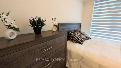 Photo 17 at 221 - 9000 Jane Street, Concord, Vaughan