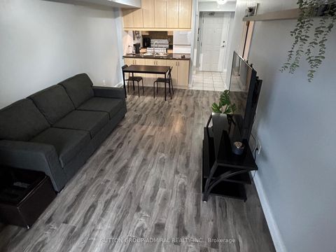 Photo 3 at 216 - 250 Pine Grove Road, Islington Woods, Vaughan