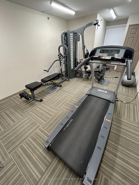 Photo 21 at 216 - 250 Pine Grove Road, Islington Woods, Vaughan