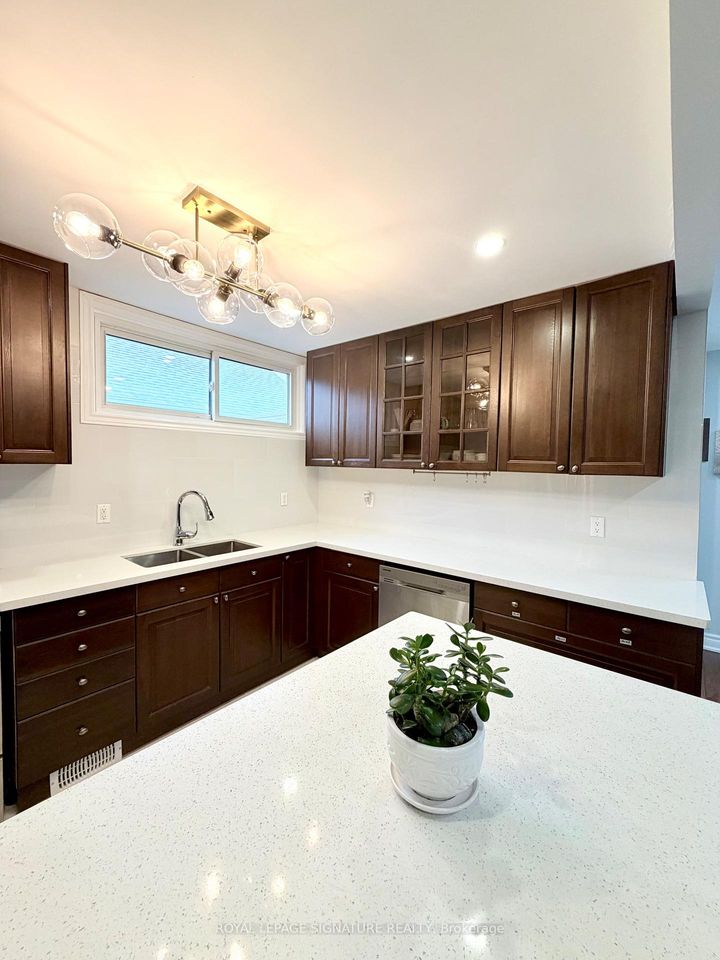 Photo 17 at 67 South Kingsway, Swansea, Toronto