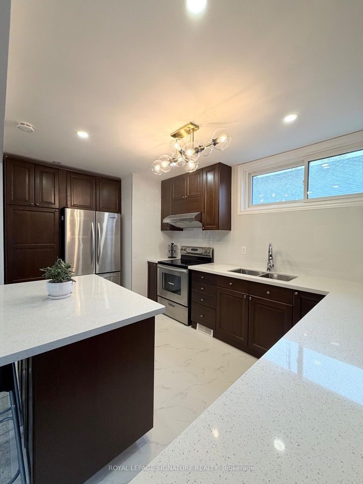 Photo 18 at 67 South Kingsway, Swansea, Toronto