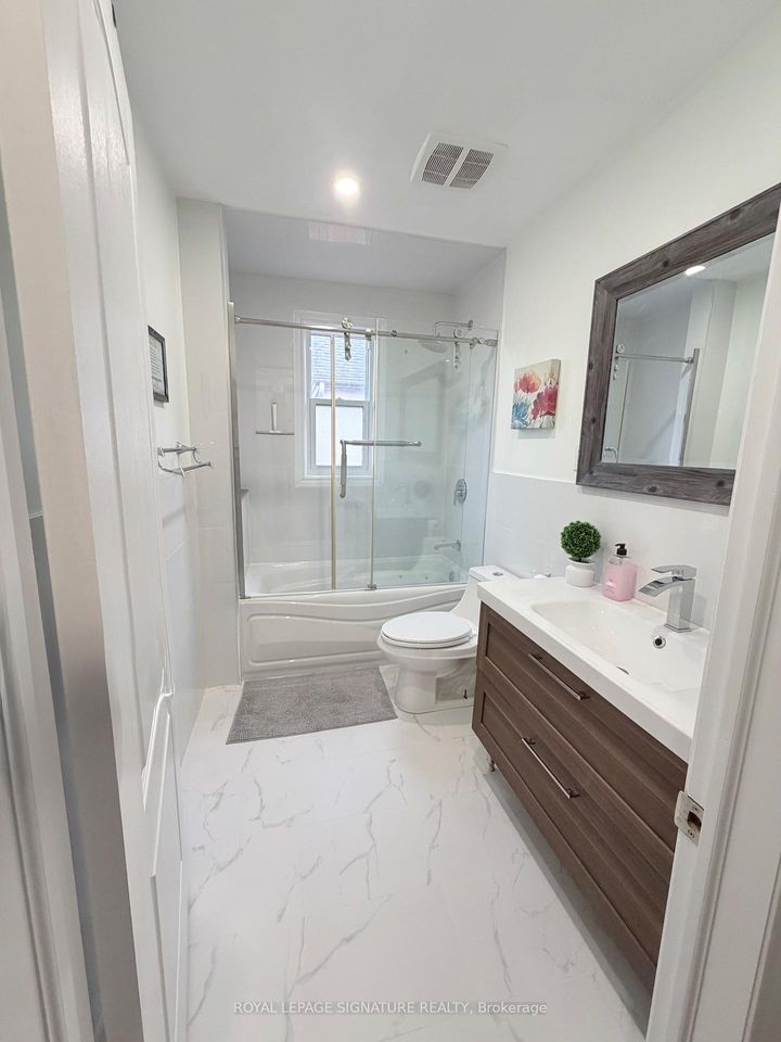 Photo 28 at 67 South Kingsway, Swansea, Toronto