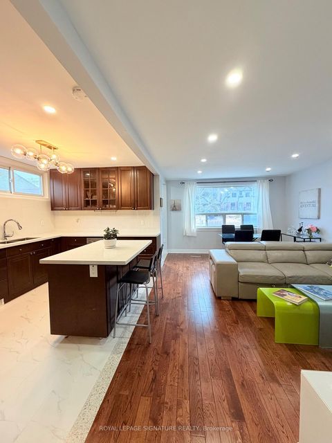 Photo 8 at 67 South Kingsway, Swansea, Toronto