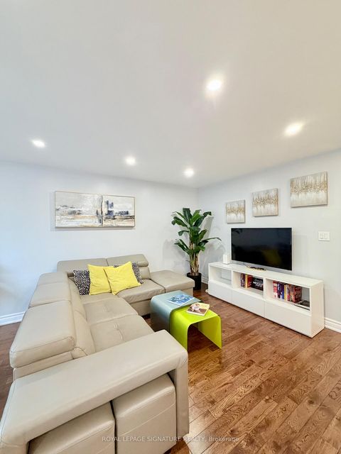 Photo 15 at 67 South Kingsway, Swansea, Toronto