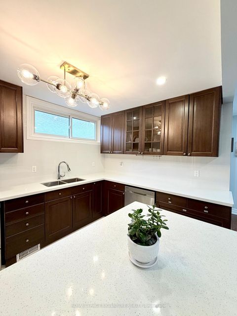 Photo 17 at 67 South Kingsway, Swansea, Toronto