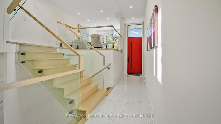 Photo 14 at 39 Kenworthy Avenue, Oakridge, Toronto