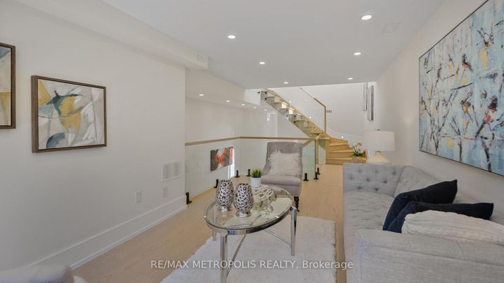 Photo 16 at 39 Kenworthy Avenue, Oakridge, Toronto