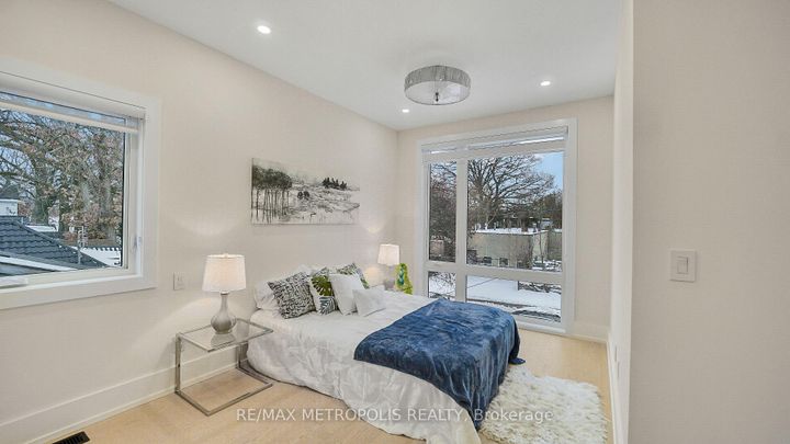 Photo 23 at 39 Kenworthy Avenue, Oakridge, Toronto