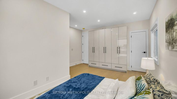 Photo 25 at 39 Kenworthy Avenue, Oakridge, Toronto