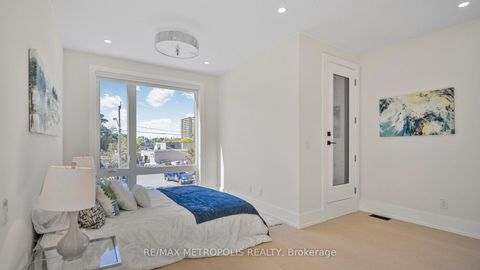 Photo 24 at 39 Kenworthy Avenue, Oakridge, Toronto