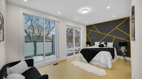 Photo 36 at 39 Kenworthy Avenue, Oakridge, Toronto