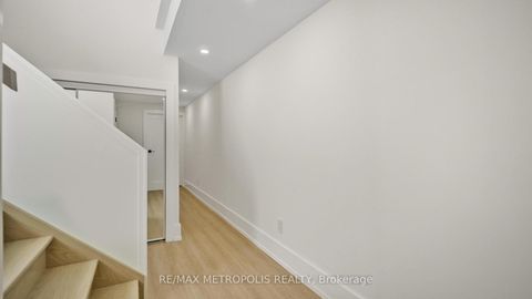 Photo 42 at 39 Kenworthy Avenue, Oakridge, Toronto