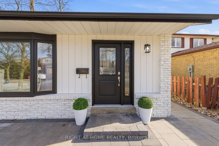 Photo 4 at 345 Highgate Avenue, Centennial, Oshawa