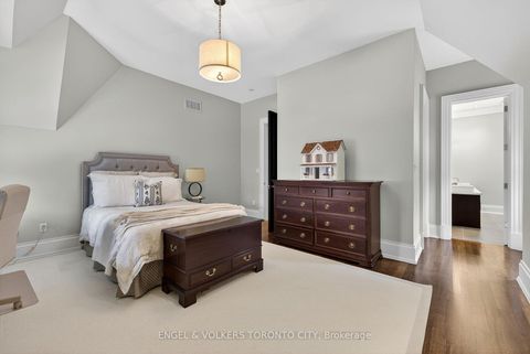 Photo 34 at 28 Long Hill Drive, Jefferson, Richmond Hill