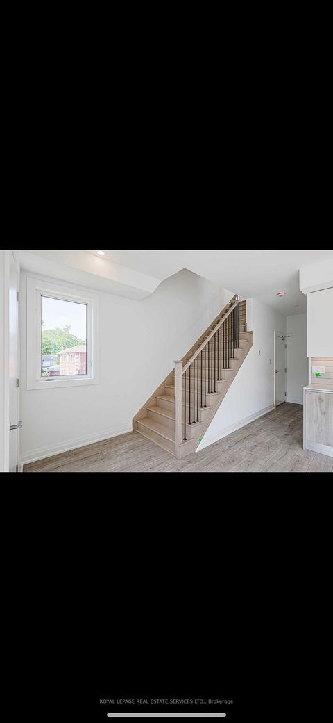 Photo 8 at 23 - 28 Marina Avenue, Long Branch, Toronto