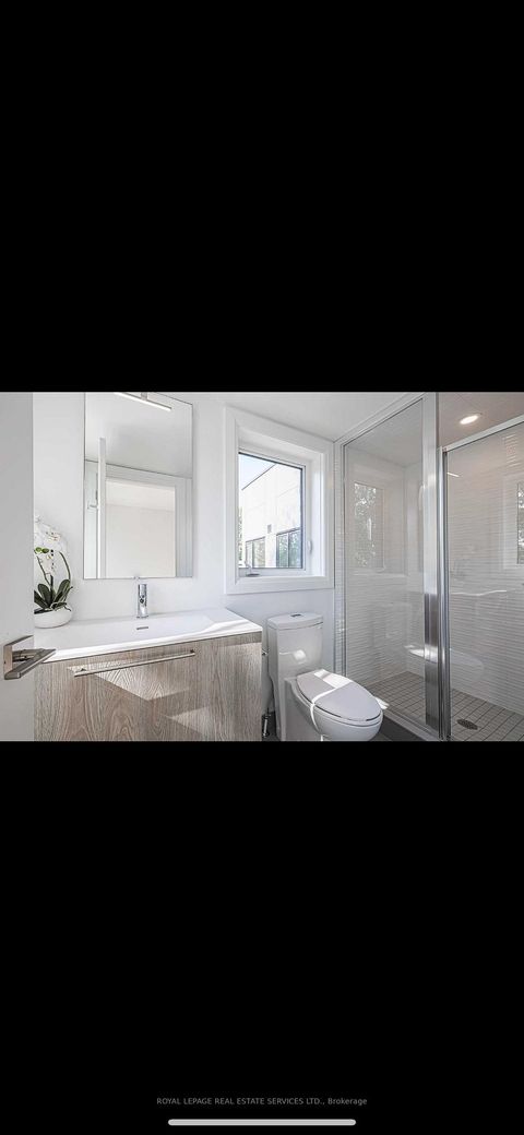 Photo 13 at 23 - 28 Marina Avenue, Long Branch, Toronto