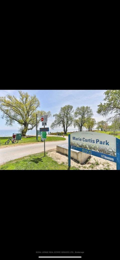 Photo 25 at 23 - 28 Marina Avenue, Long Branch, Toronto