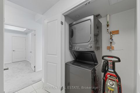 Photo 15 at 120 - 80 Aspen Springs Drive, Bowmanville, Clarington