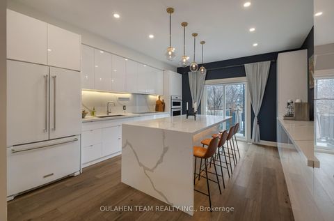 Photo 6 at 7 Glenn Morrow Mews, Danforth, Toronto