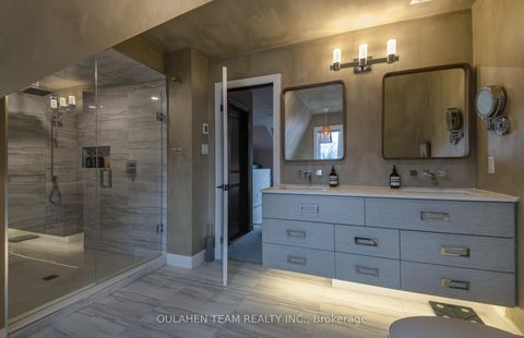 Photo 10 at 7 Glenn Morrow Mews, Danforth, Toronto