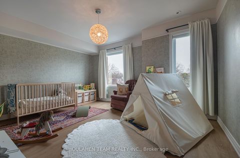 Photo 17 at 7 Glenn Morrow Mews, Danforth, Toronto