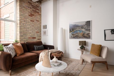 Photo 2 at 321 - 955 Queen Street W, Niagara, Toronto