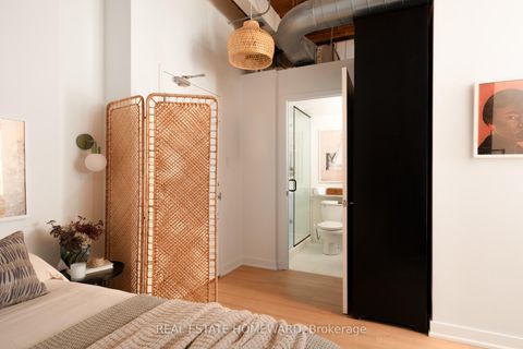 Photo 16 at 321 - 955 Queen Street W, Niagara, Toronto