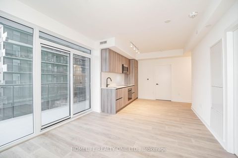 Photo 29 at 1111 - 117 Broadway Avenue, Mount Pleasant West, Toronto