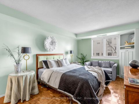 Photo 17 at 404 - 260 Heath Street W, Forest Hill South, Toronto