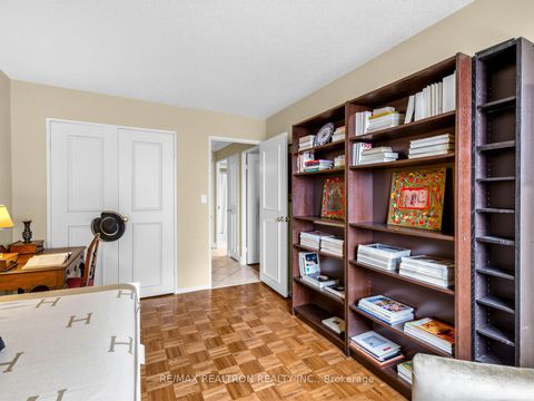 Photo 22 at 404 - 260 Heath Street W, Forest Hill South, Toronto