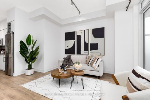 Photo 20 at 301 - 9471 Yonge Street, Observatory, Richmond Hill