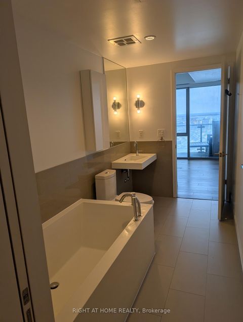 Photo 16 at 1907 - 390 Cherry Street, Waterfront Communities C8, Toronto