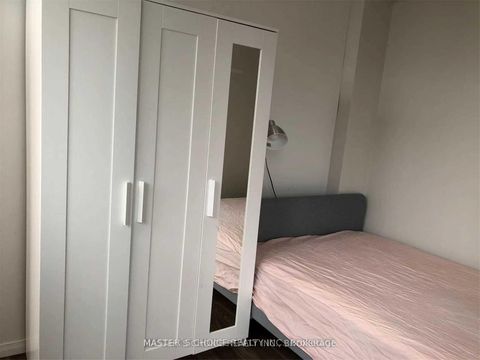 Photo 6 at 2408 - 38 Grenville Street, Bay Street Corridor, Toronto